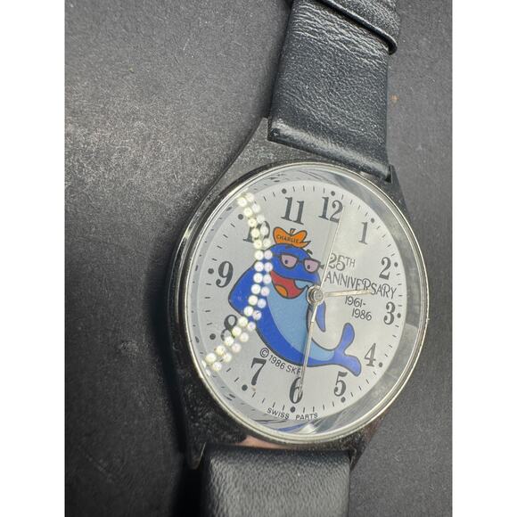 Vintage 80’s Charlie the Tuna 25th Anniversary Watch 1986 Black Leather Band - Picture 2 of 9